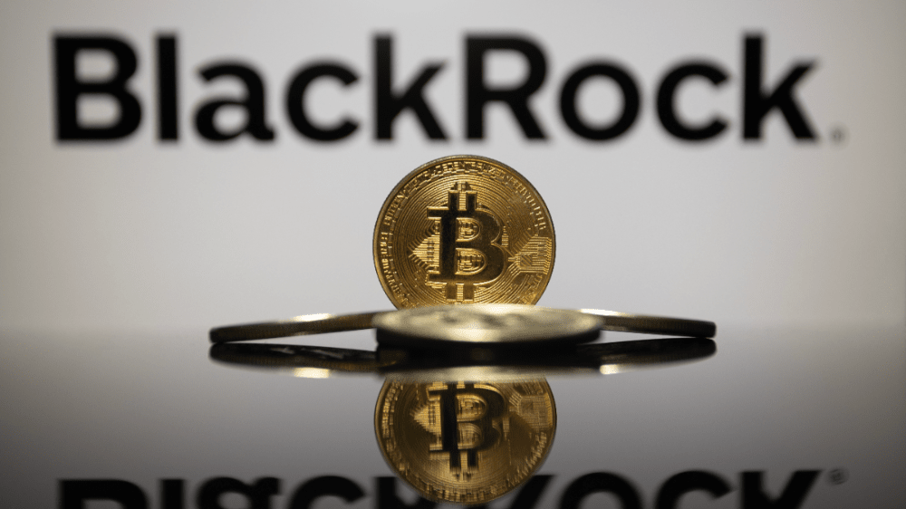 BlackRock valcuje trh s Bitcoin ETF